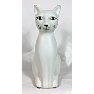 Urban Outfitters Kitty Cat Bisque White Sitting Ceramic Vase 5.75" UO Vietnam